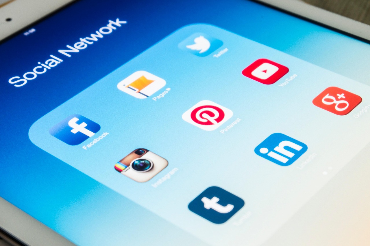 Instagram運用を通じてYouTubeの成功を学ぶには？