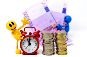 SNS内製のメリットとはどのようなものですか？